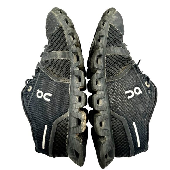 On Running On Cloud 5 Men’s 7 Shoes All Black Running Walking Sneaker Athletic - Picture 15 of 16